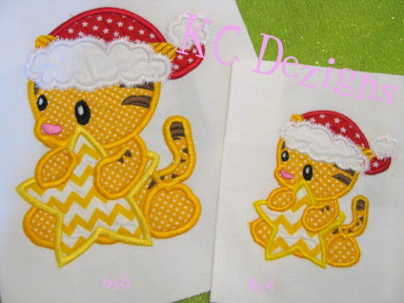 Review: Christmas Baby Tiger Applique for Holiday Crafts