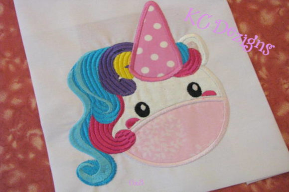 Reviewing the Cute Unicorn Face Mask Applique